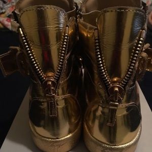 Giuseppe Zanotti Design